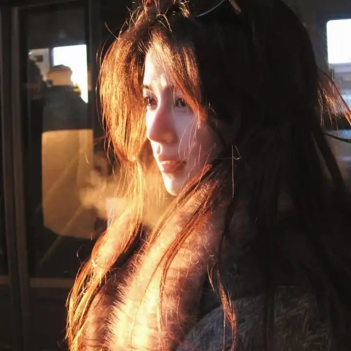 一屋两家三姓人粤语 封面